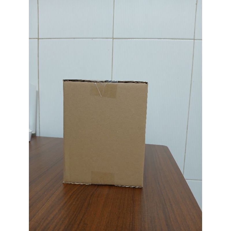 

KARDUS BOX JAKARTA POLOS BARU Uk 23x13x16,5 CM/ kardus baru polos uk 23x13x16,5 cm
