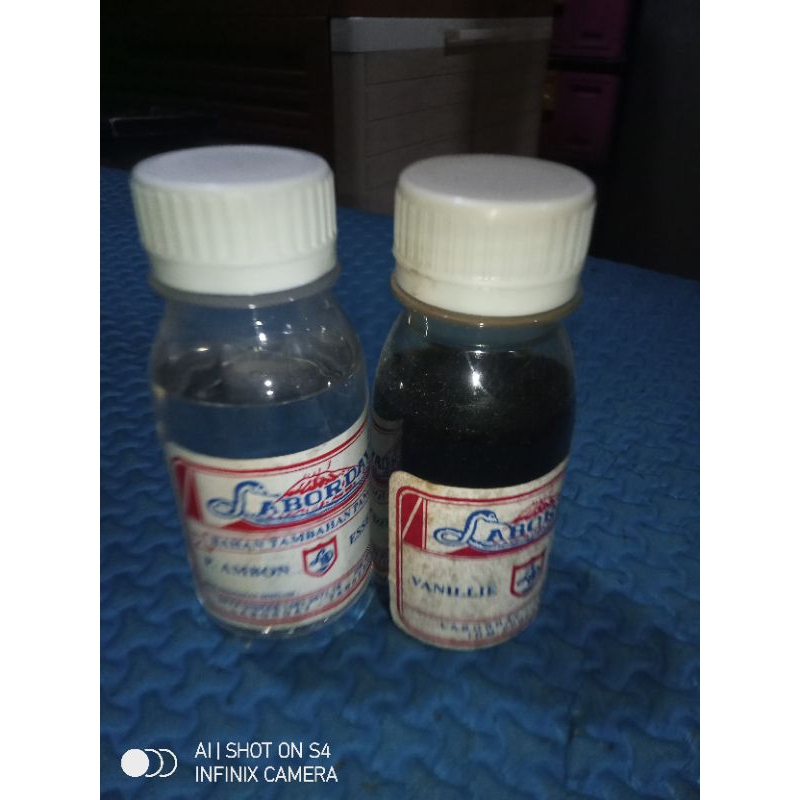 Esen Pancing Laborday Vanili, Pisang Ambon