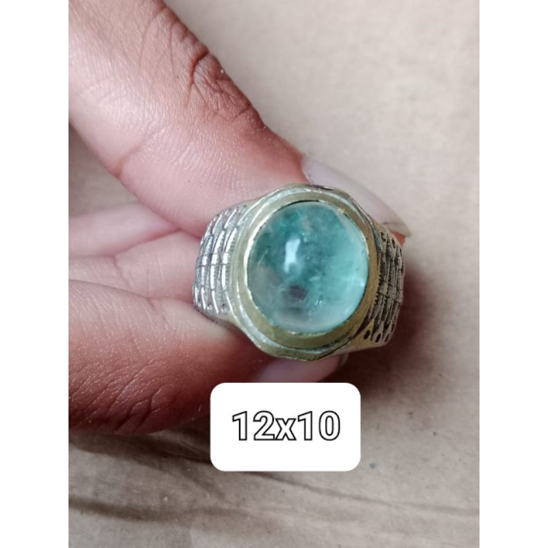 Batu natural aquamarine