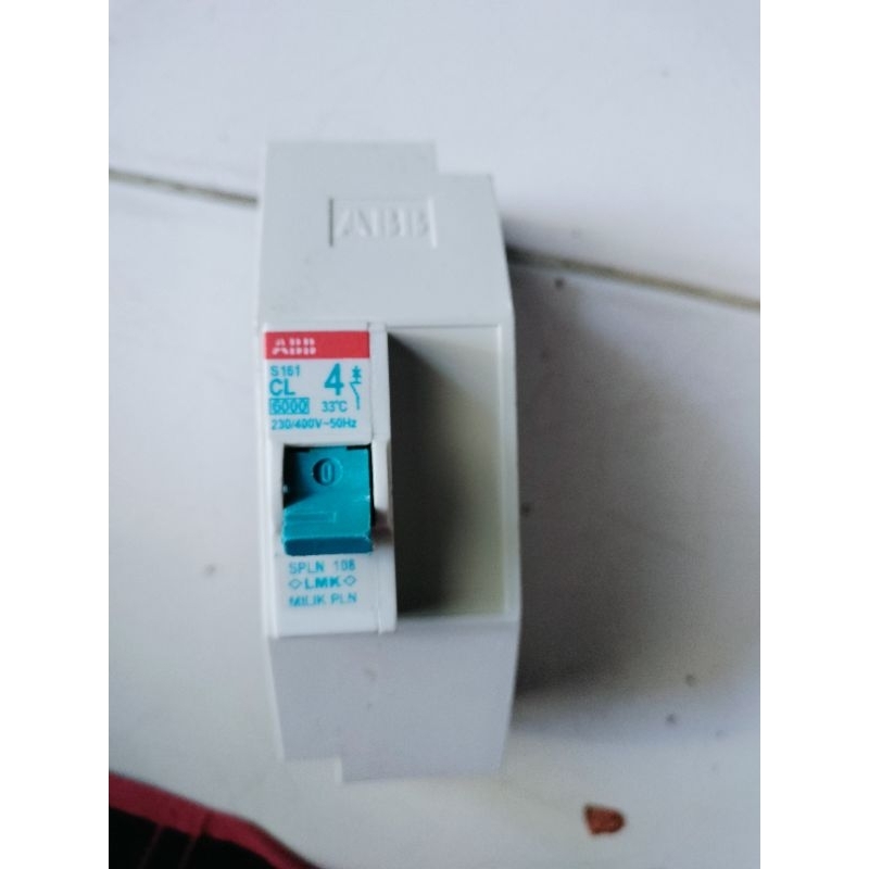 MCB ABB PLN 161/4A BARANG SECOND