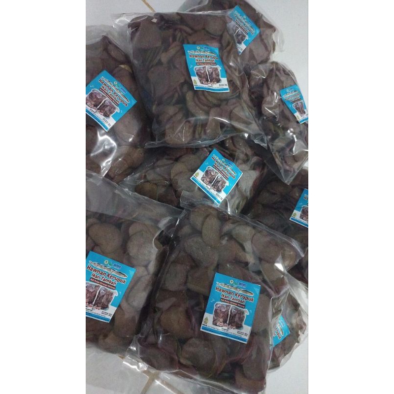 

Kerupuk Ikan Asli Pulau Natuna