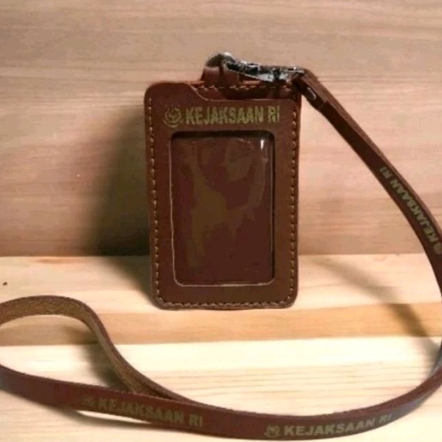 

KF7 LANYARD TALI KEJAKSAAN TEMPAT ID CARD
