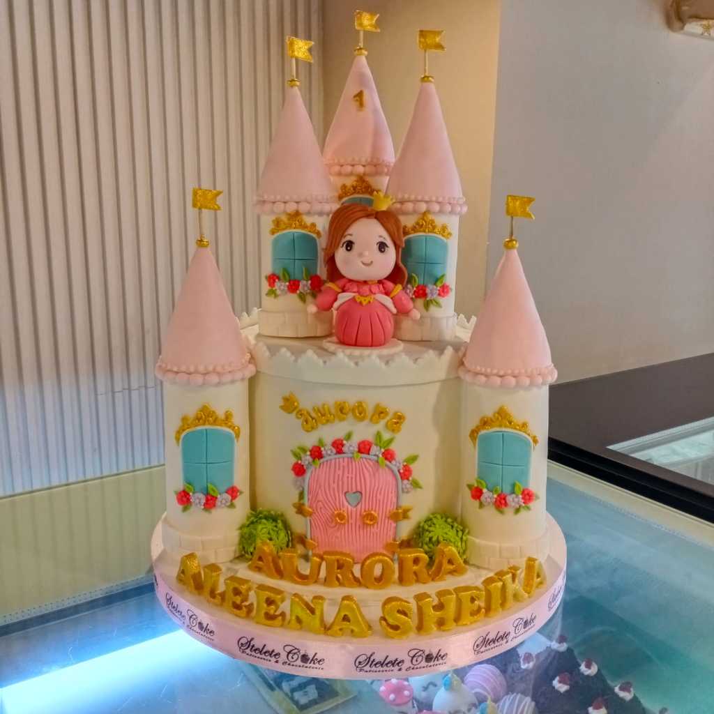 

Birthday Cake Princess / Custom Cake Girl / Kue Ulang Tahun Jakarta / Kue Ultah Murah