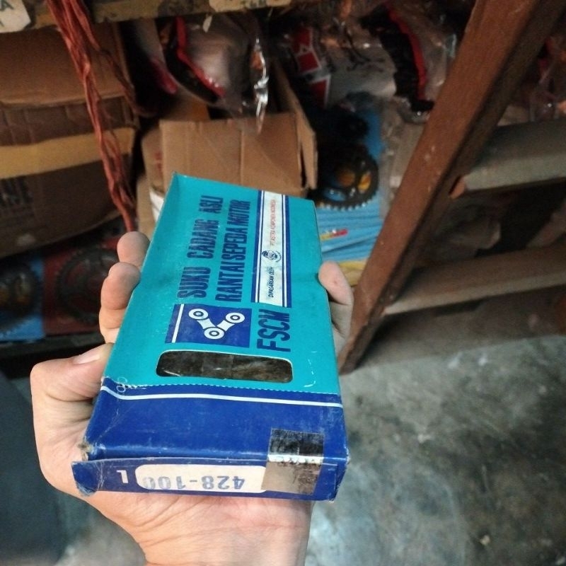 Rantai 428-100 merk FSCM