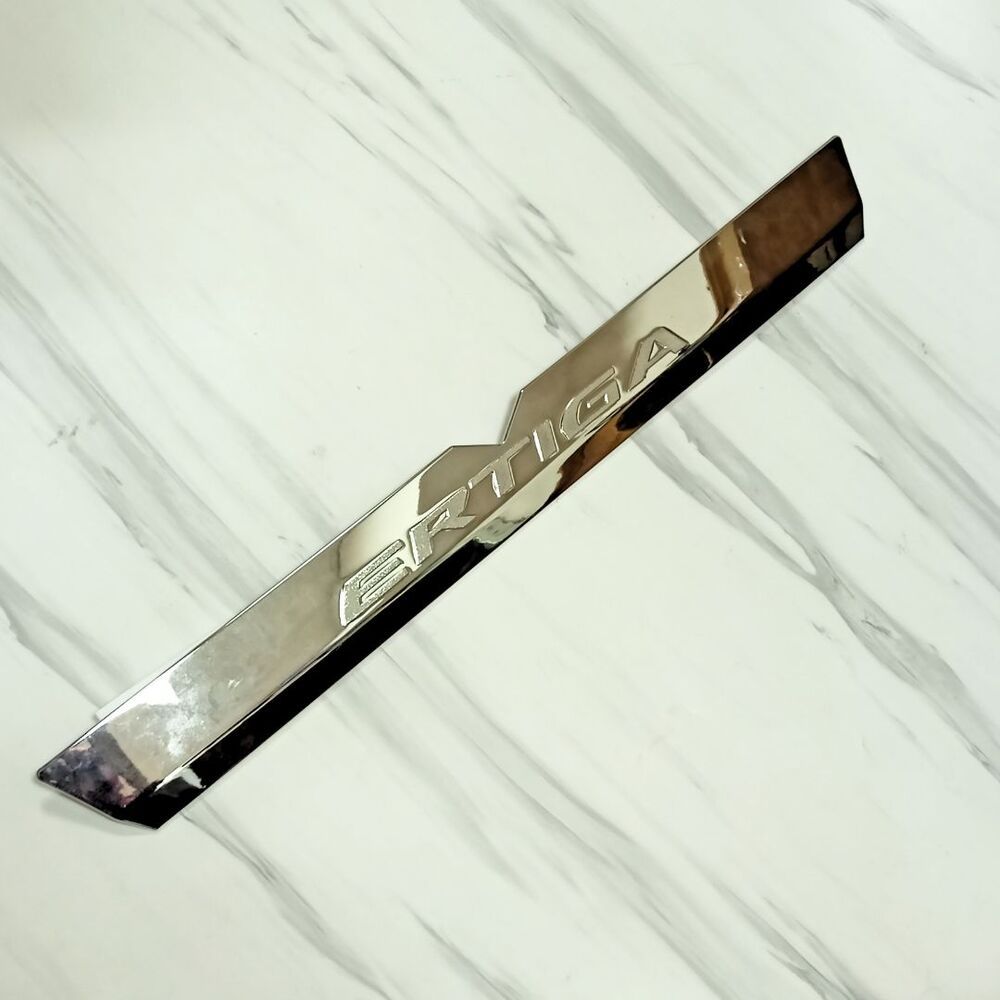 Cover Trunklid Bagasi Belakang Mobil Ertiga 2012-2017 Trunk Lid Krom