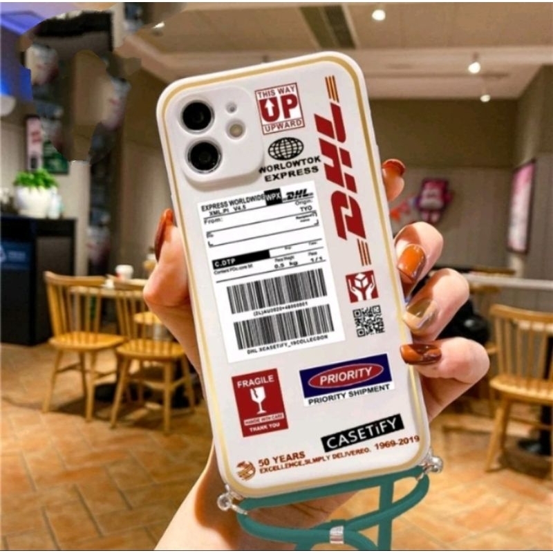 

CASE LANYARD CARAKTER DHL