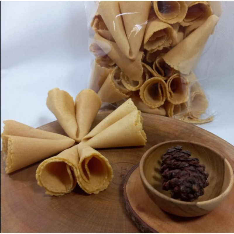 

Kue Semprong Kerucut 250Gr