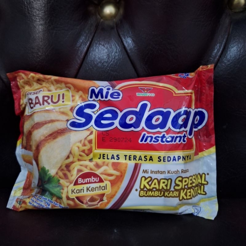 

Mie Sedaap Kari Spesial 76gr