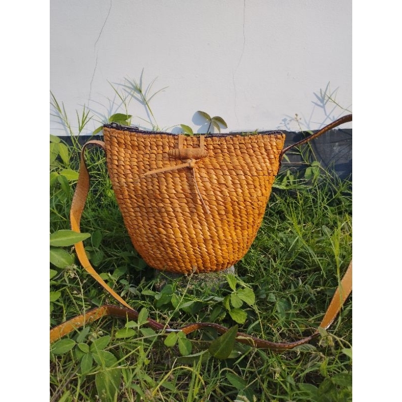 Tas Kulit Sapi Asli stupa anyam jadul