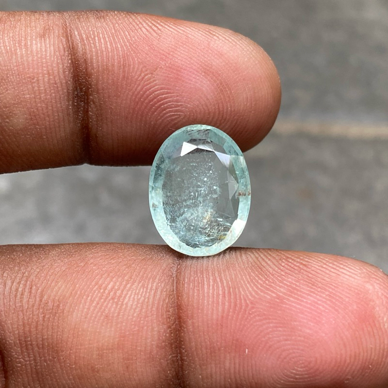 Natural Aquamarine Beryl Batu Aquamarine beryl Dim 15x11.5x6mm CT 7.35