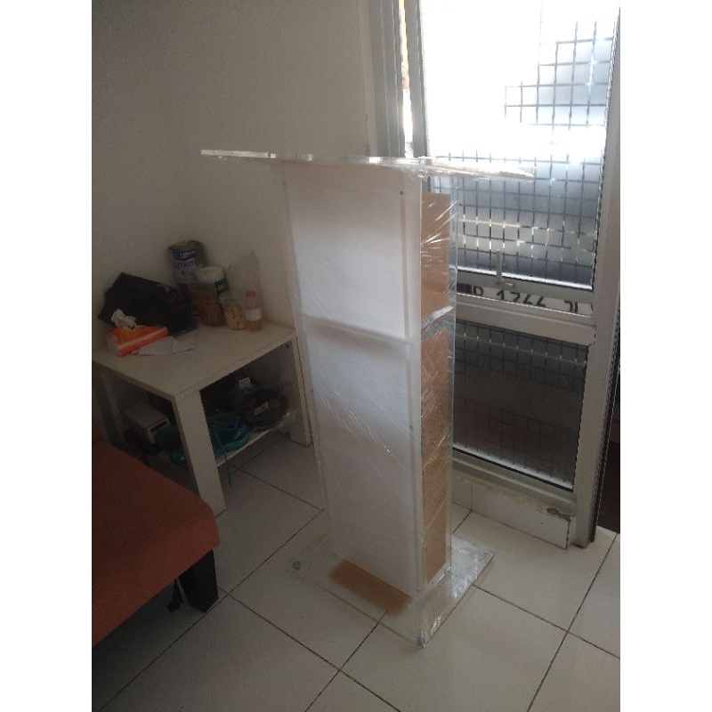 podium akrilik - mimbar akrilik type pd13