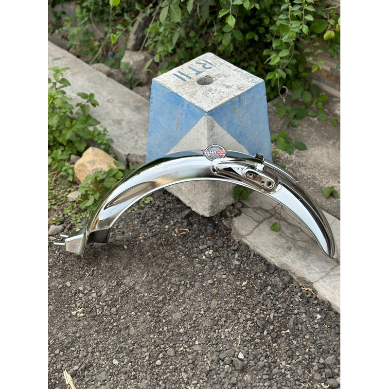 Spakbor Slebor Belakang CB125 Full Pres Crom By Helibars