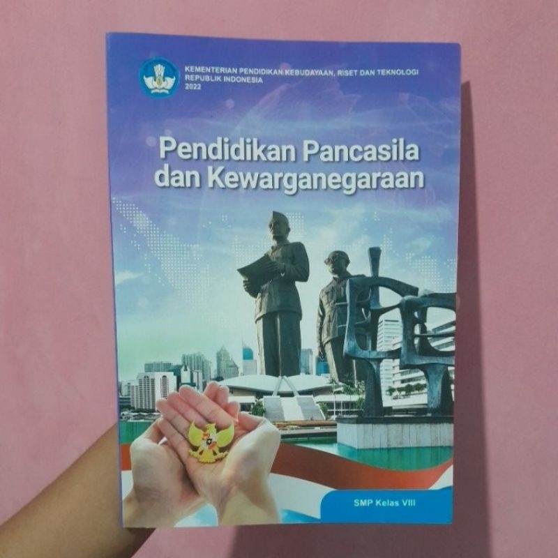 

Buku Paket PPKn Kelas 8 SMP Kurikulum Merdeka