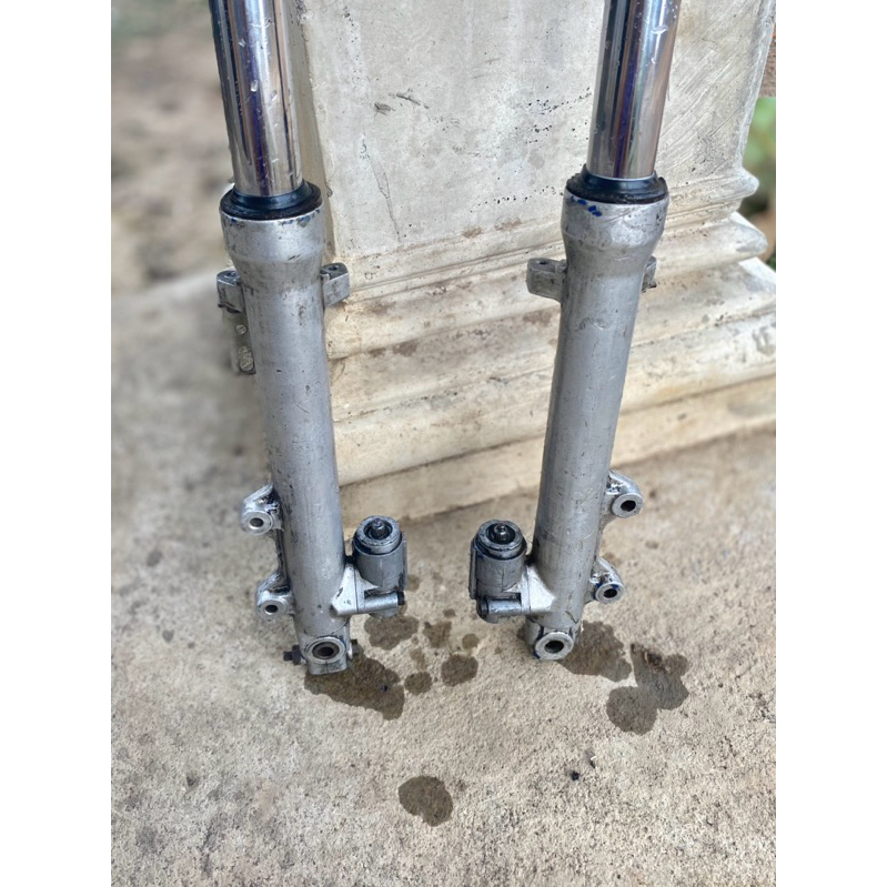 shock depan double disc tabung moge rg 500 gamma copotan ori,gpz,shock ninja