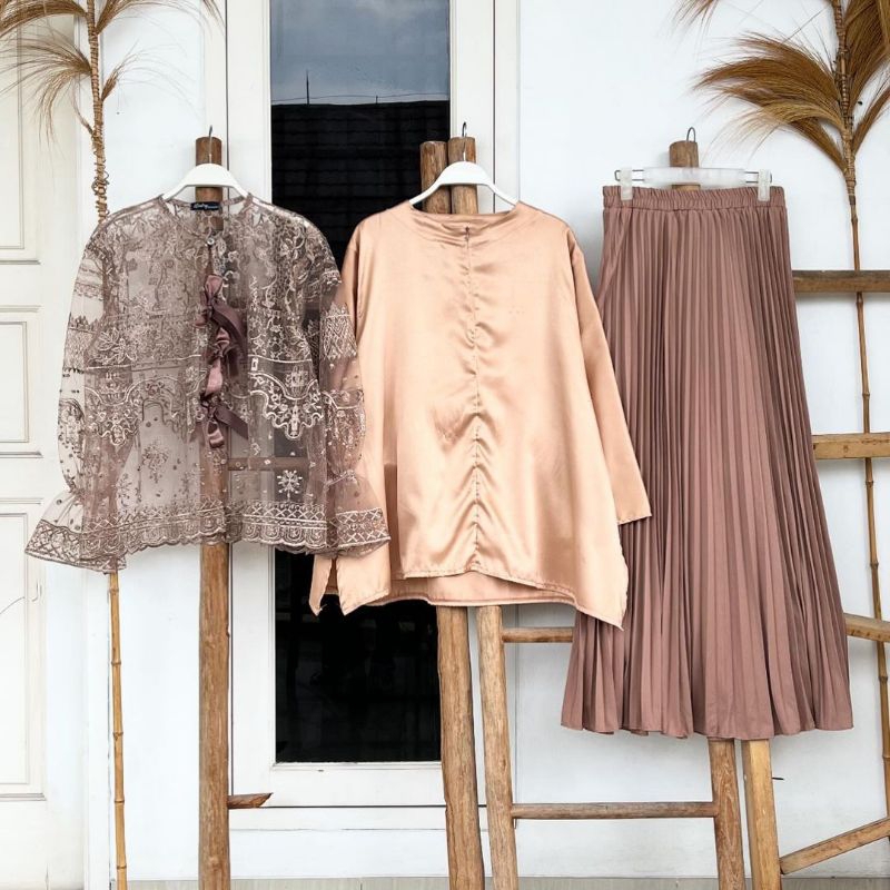 RB RIBBON LACE SET 3pcs (BLOUSE + inner + elegant skirt) leaf series