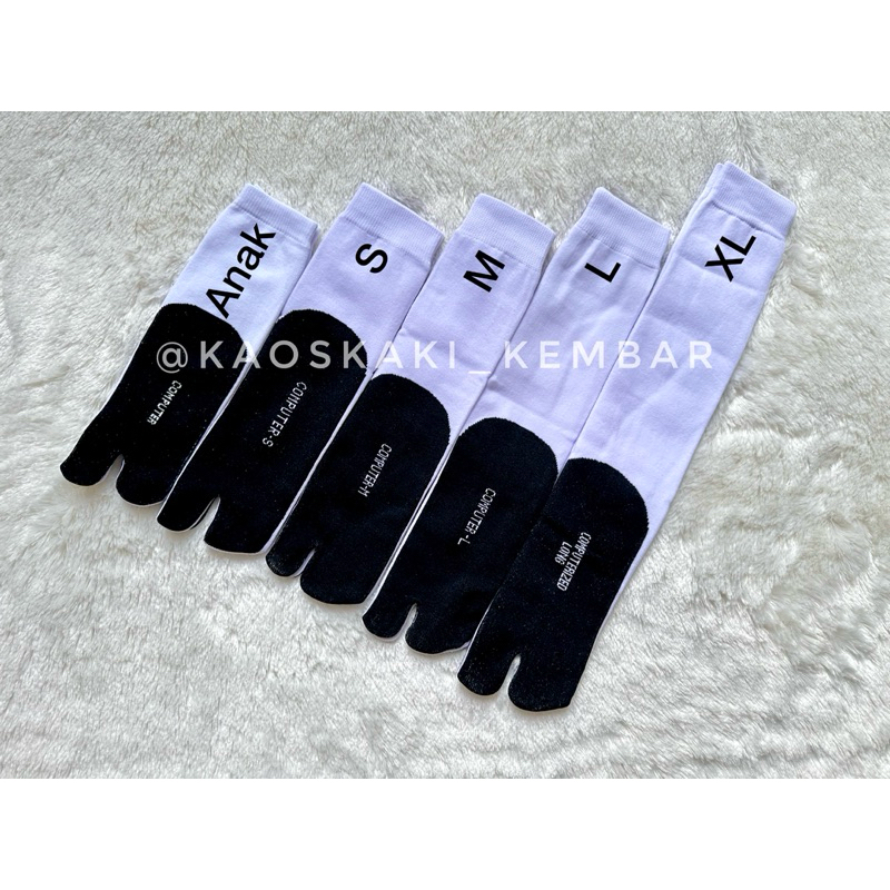 SATU PASANG Kaos Kaki Jempol Nylon PUTIH Telapak Hitam Computer