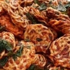 

krupuk mawar pedas by DAFUR IYONG