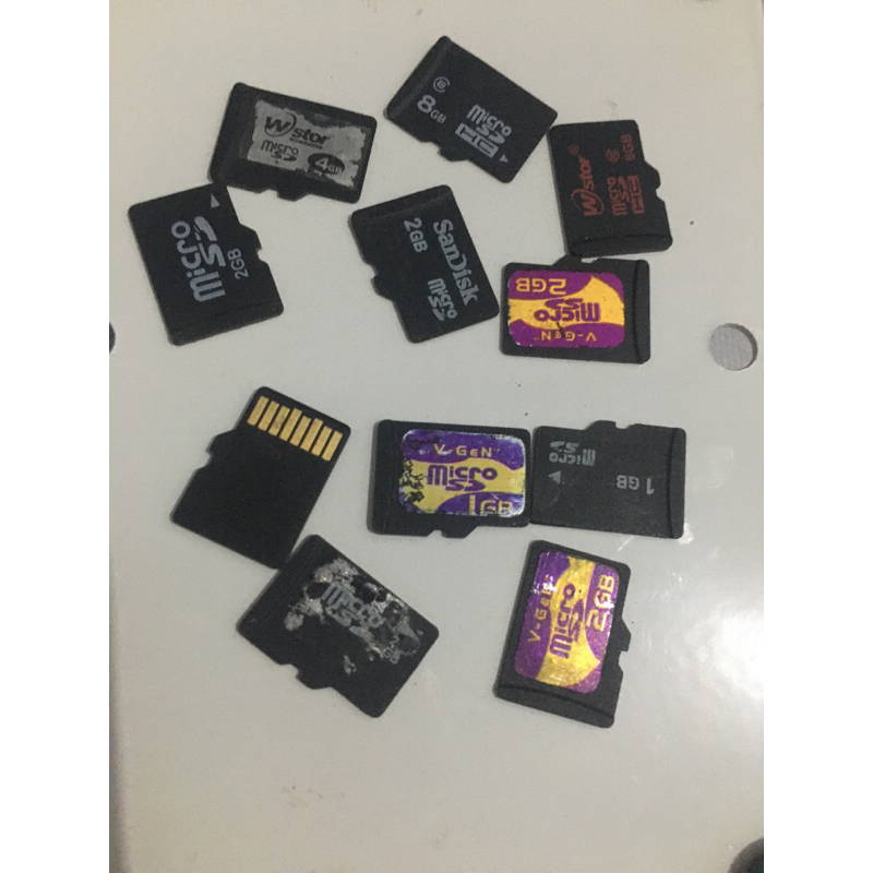 harga segitu dapat 3biji memori/micro sd mulai dari 1GB sampe 32GBkondisi normal siap pake buat hp j