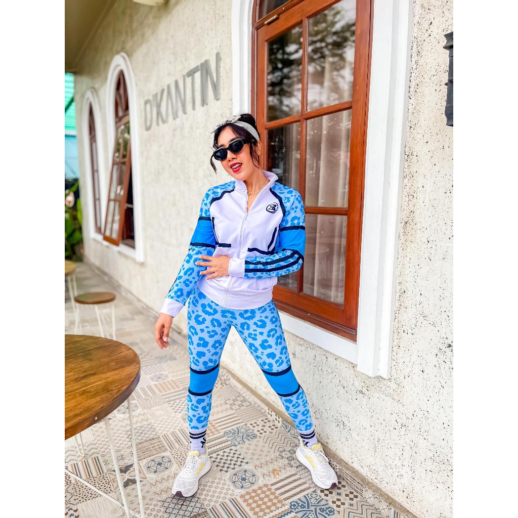 BAJU OLAHRAGA BERKUALITAS SXB SPORT BLUE WHITE CHEETAH JACKET AND LEGGING