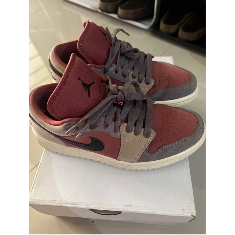 NIKE AIR JORDAN 1 LOW CANYON RUST (PRELOVED)