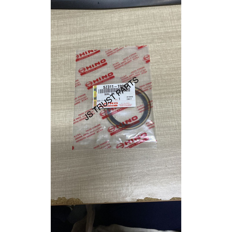 SEAL TRANSMISI HINO 500 FM260JD
