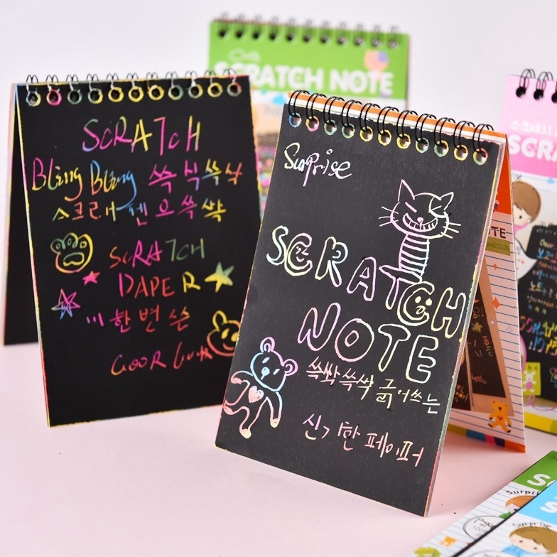 

TERUPDATE APEN Buku Sketsa Warnawarni Scratch Book Grafiti Kertas Tulis Gores Gambar DIY Sscratch Paper Note Black Cardboard Mini Hadiah