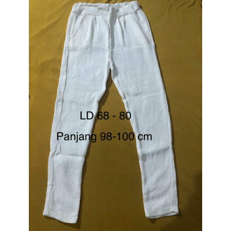 Preloved Celana Panjang Putih 2024061413