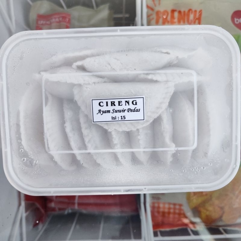 

Cireng Ayam Suwir Pedas 1 Box Isi 15