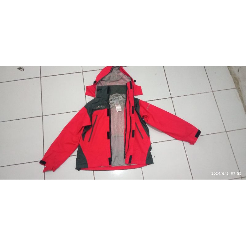 columbia titanium second jaket anak, jaket wanita size S like new