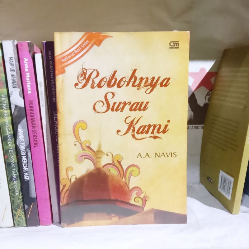 A.A. Navis Robohnya Surau Kami | Dermaga Lima Sekoci | Kemarau | Alam Terkembang Jadi Guru | Kabut N