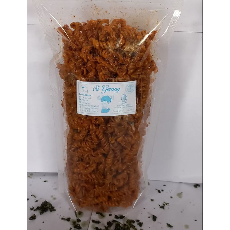 

Gemoy Makaroni Spiral Pedas Daun Jeruk 1/2 kg