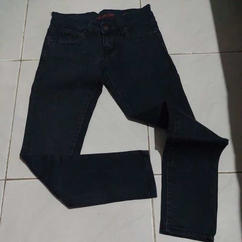 preloved celana jeans merk rodeo