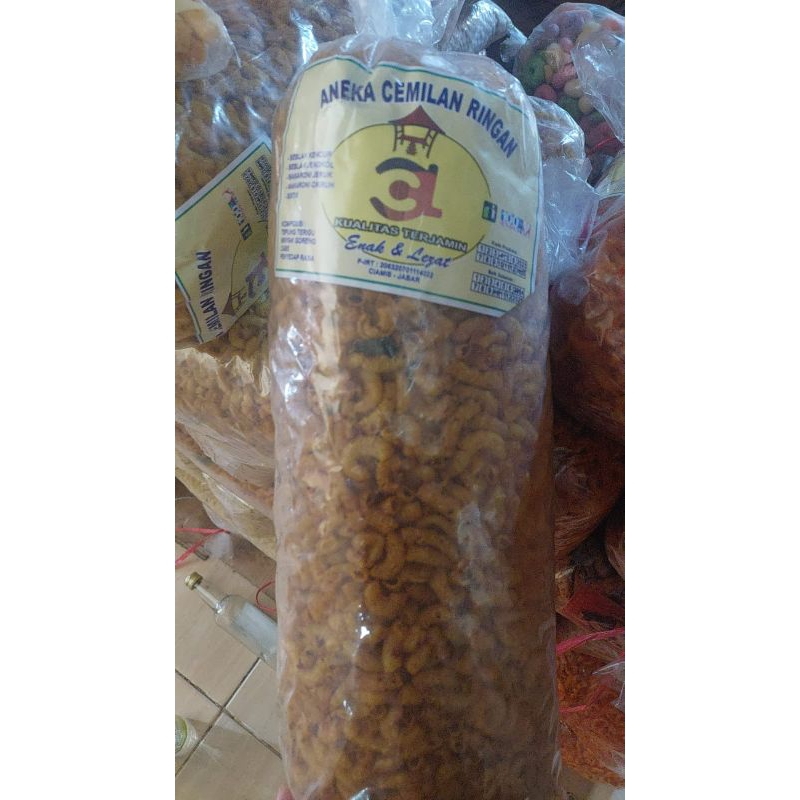 

Makaroni Bantet Pedas Daun Jeruk 100gr, 250gr