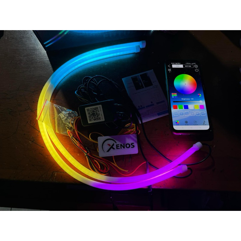 LAMPU ALIS RUNNING RGB XENOS