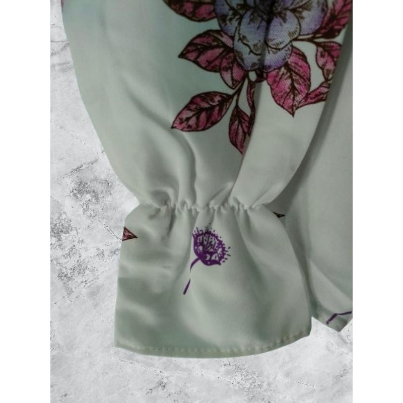 [PRELOVED] kutubaru bunga-bunga