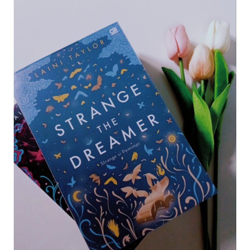 Strange The Dreamer Set