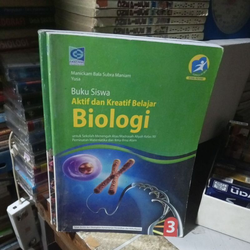 BUKU SISWA BIOLOGI/AKTIF DAN KREATIF BELAJAR BIOLOGI UNTUK SMA KELAS XII/12/3 REVISI K13 PENERBIT GR
