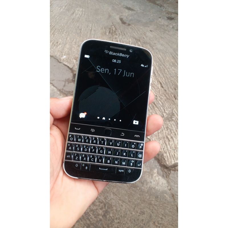 BLACKBERRY CLASSIC Q20 4G