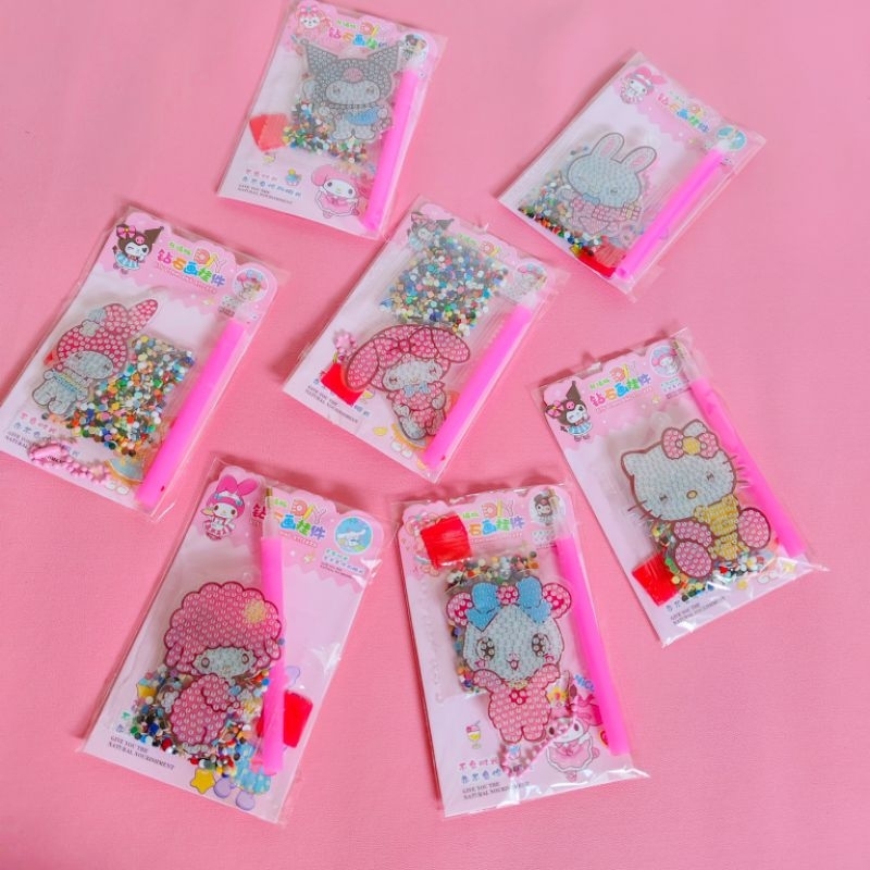 

Mainan Viral DIY Gantungan Sticker Diamond Painting Monte Sticker Manik