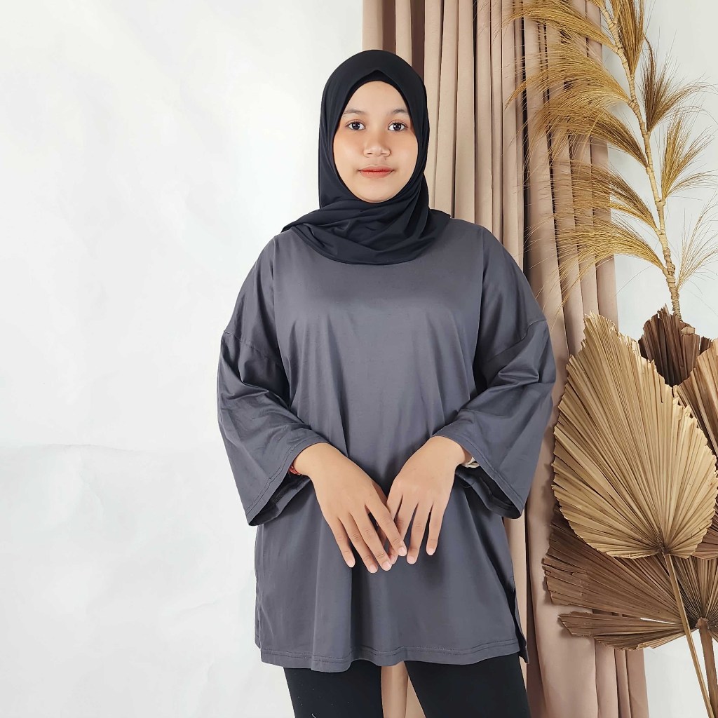 Kaos Oversize Lengan Panjang Deloza