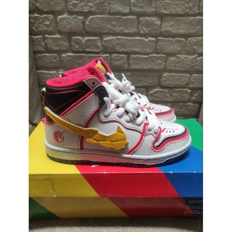 Nike SB Dunk Pro High QS Gundam