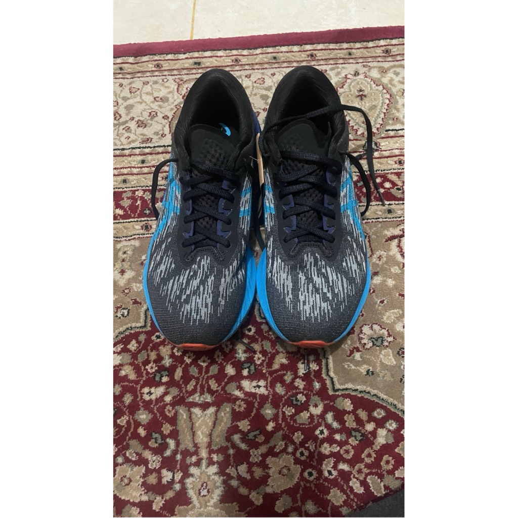 ASICS NOVABLAST 3 BLACK/ISLAND BLUE SIZE 42 MEN
