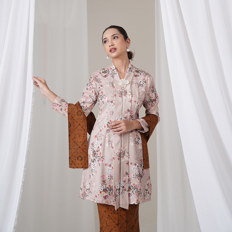 Kutubaru Kartini Klasik / Kebaya Kutubaru Hijab / Baju Kondangan Keluarga / Seragam Bridesmaids / Se