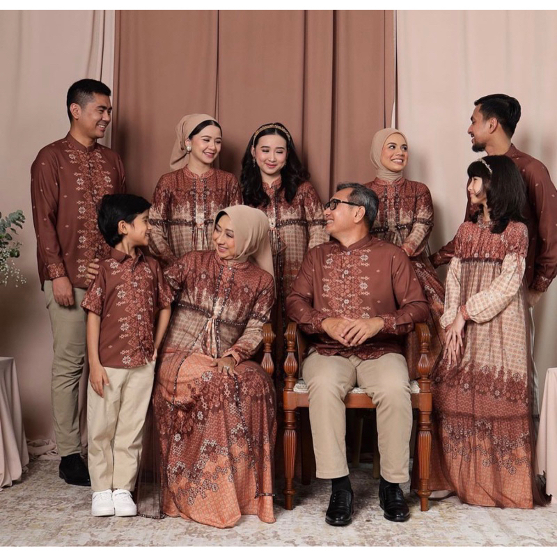 PRELOVED SARIMBIT KALEELA