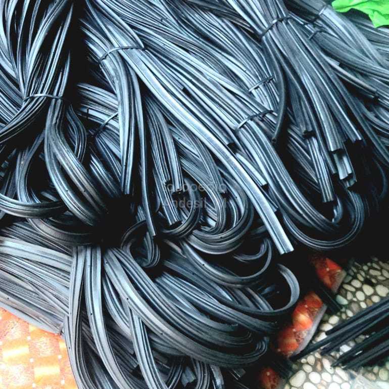 List moulding/karetroof/karet atap mobil corolla Altis 2001-2006