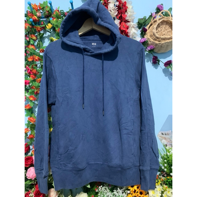 UNIQLO HOODIE