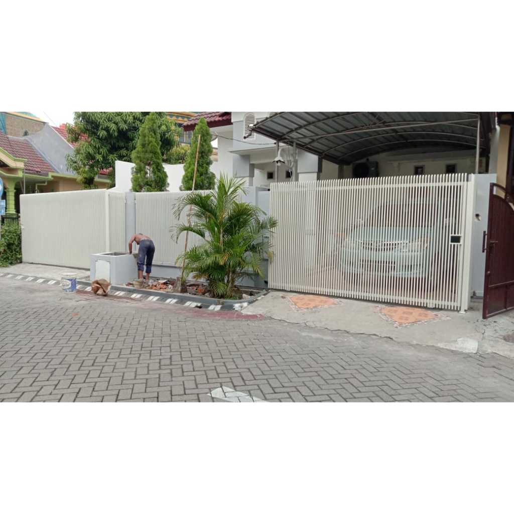Pagar minimalis cantik besi hollow / pagar rumah 2 garasi