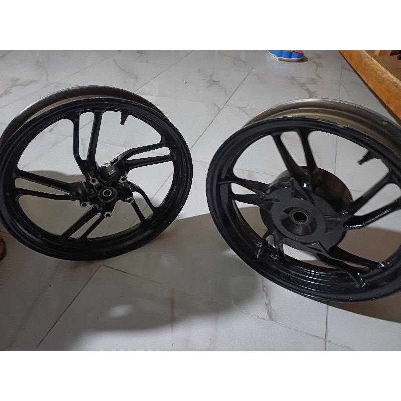 Pelek Velg Origianl Seken Vario 125 New / Vario 150 New