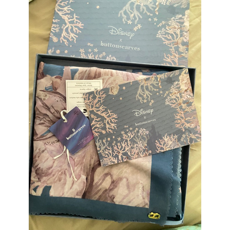 buttonscarves tlm 1 blue preloved