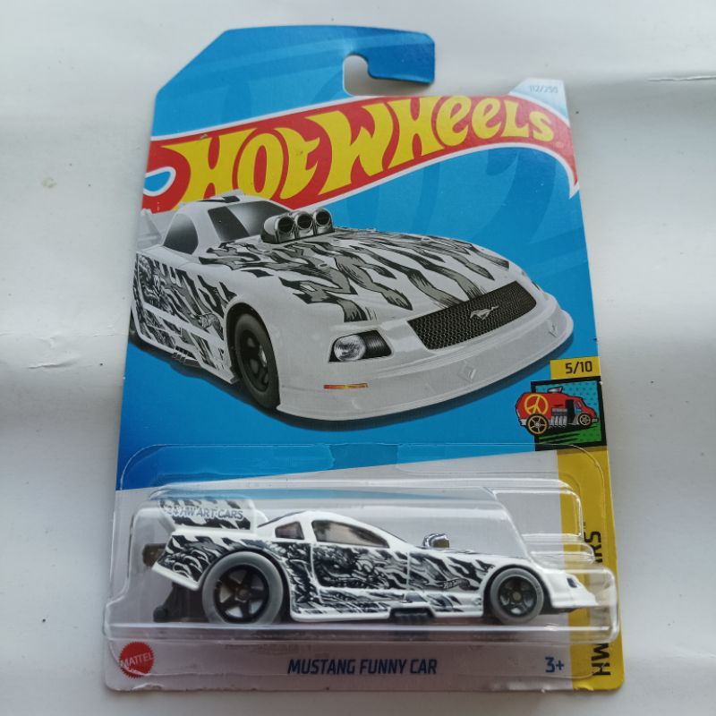 Hot wheels mustang funny car putih